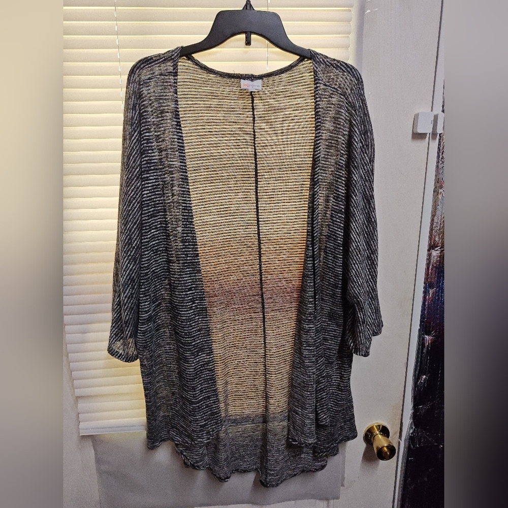 LuLaRoe Lindsay Kimono Cardigan